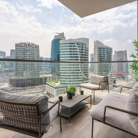 Guestready - Luxurious Accents Near Burj Khalifa Apartment Dubai Exterior photo