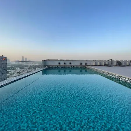 Guestready - Luxurious Accents Near Burj Khalifa Apartment Dubai Exterior photo